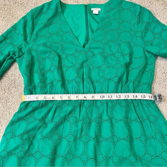J. Crew Green Cotton V-Neck Circle-Eyelet Lace Dress. Size 12. - Picture 12 of 14